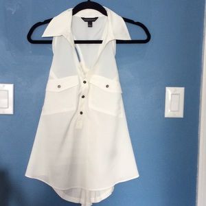 Halter top with collar